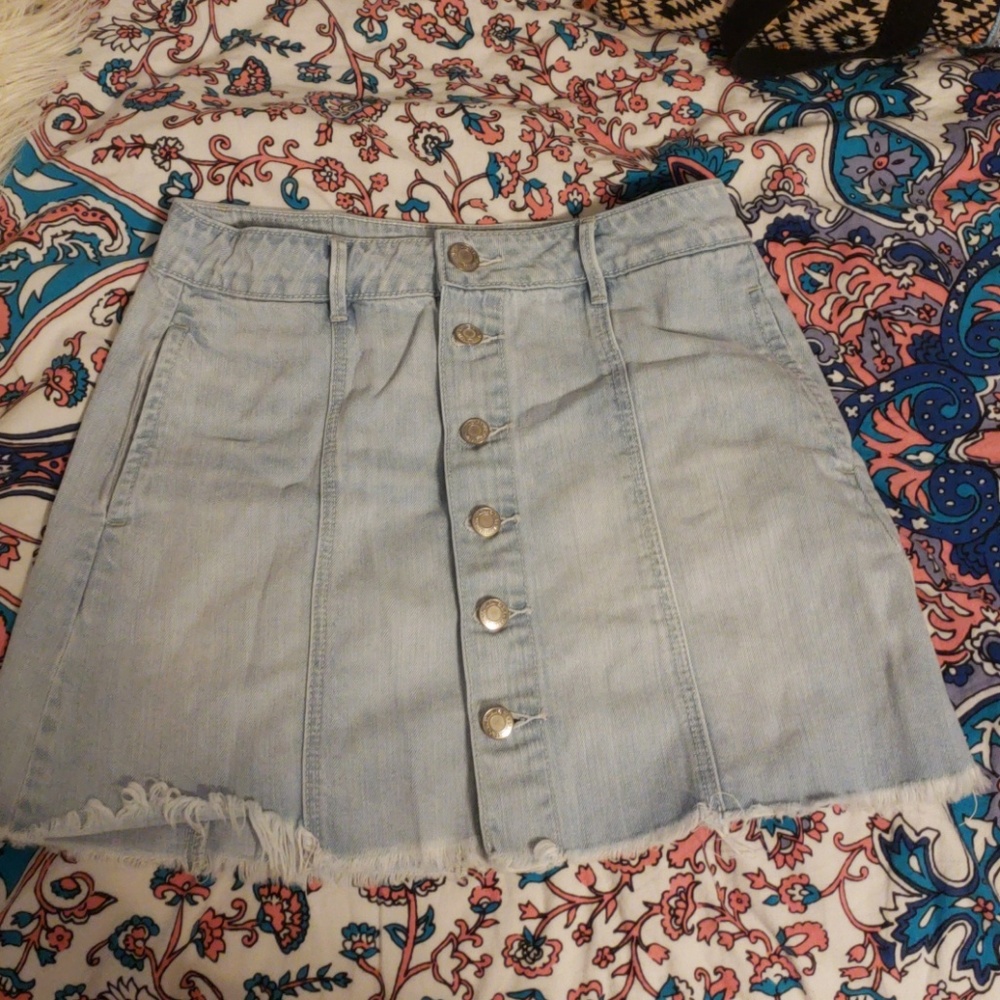 American eagle jean skirt
